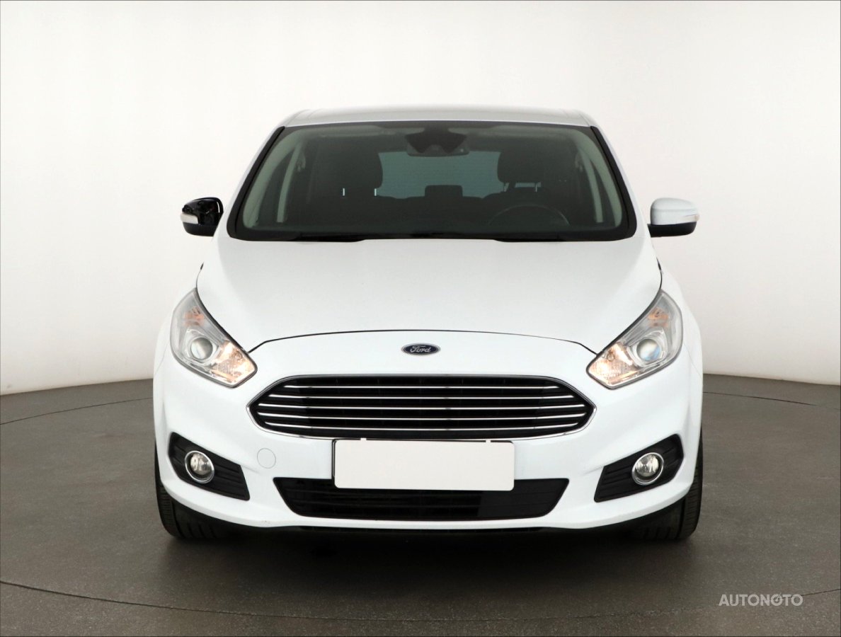 Ford S-MAX, 2017 - pohled č. 2