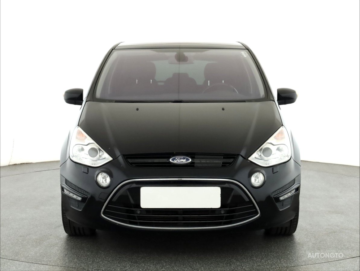 Ford S-MAX, 2014 - pohled č. 2