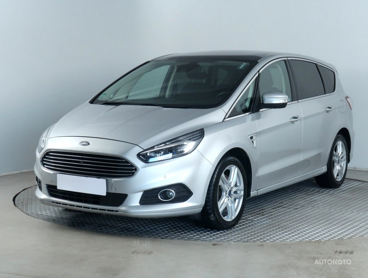 Ford S-MAX, 2016 - pohled č. 3