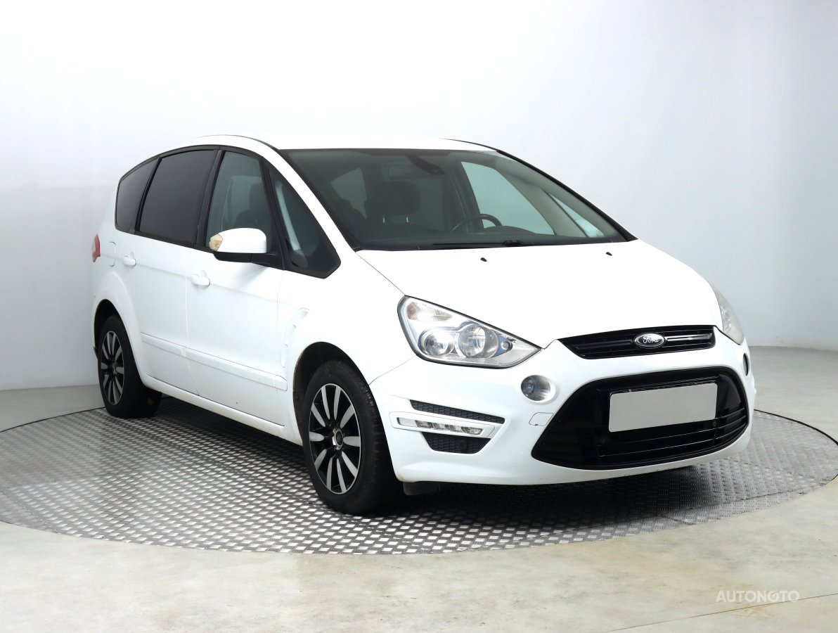 Ford S-MAX, 2010 - celkový pohled