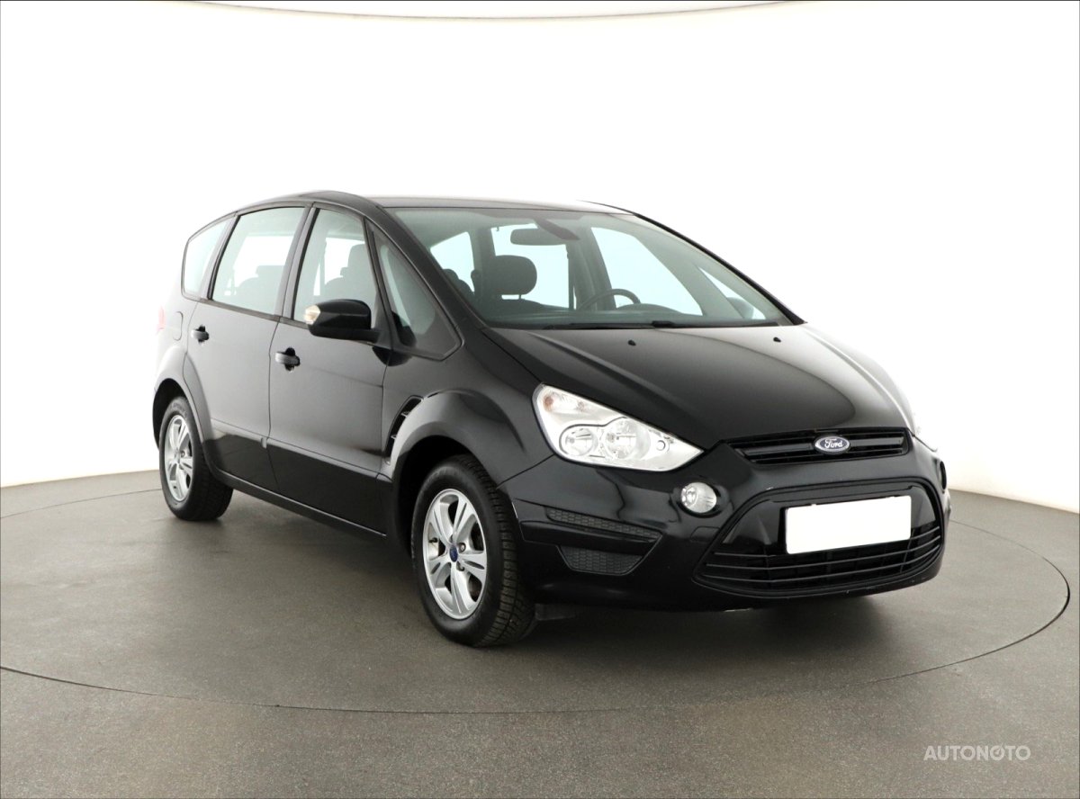 Ford S-MAX, 2013 - celkový pohled