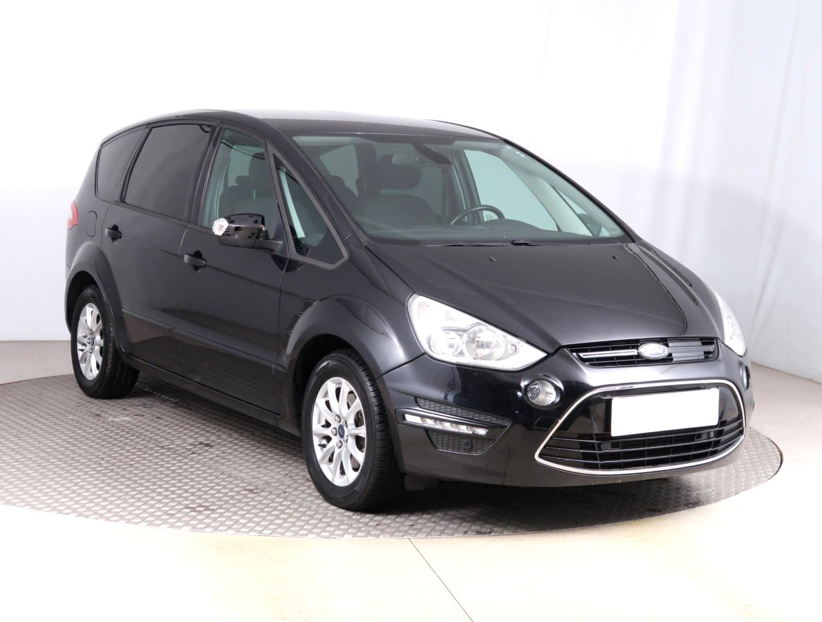 Ford S-MAX, 2013 - celkový pohled