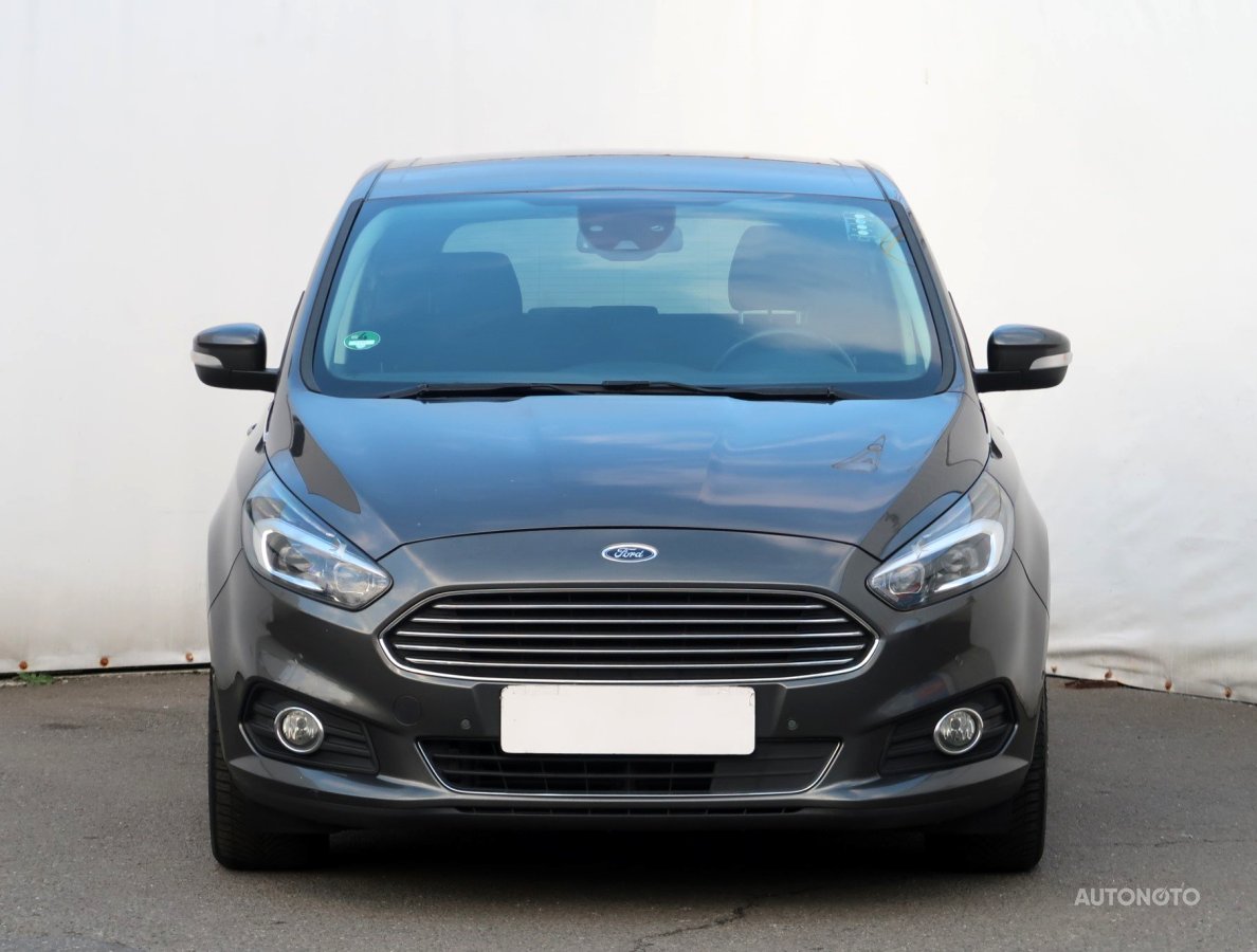 Ford S-MAX, 2018 - pohled č. 2