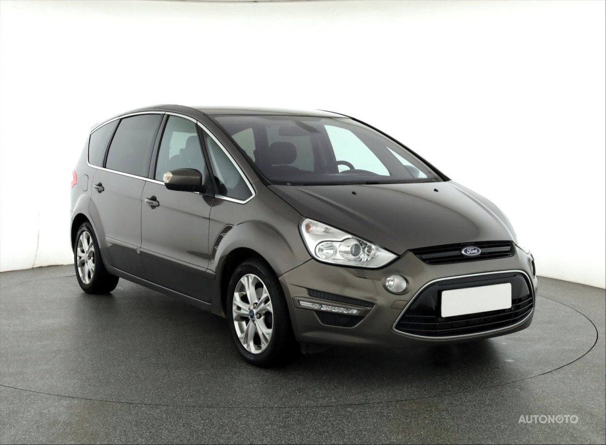 Ford S-MAX, 2013 - celkový pohled