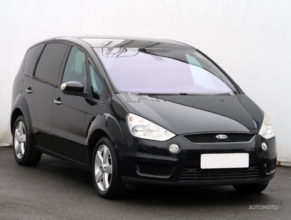 Ford S-MAX, 2010 - celkový pohled