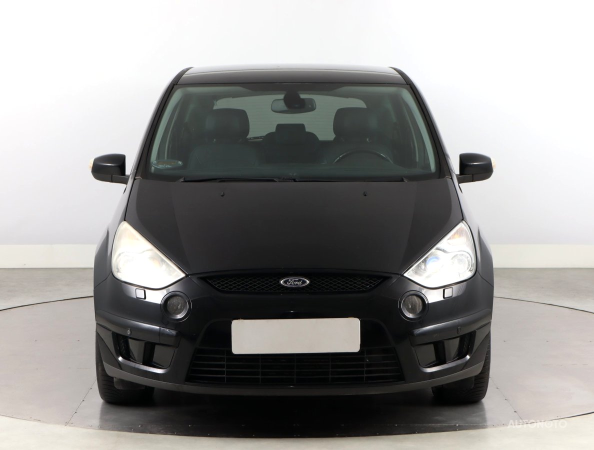 Ford S-MAX, 2007 - pohled č. 2