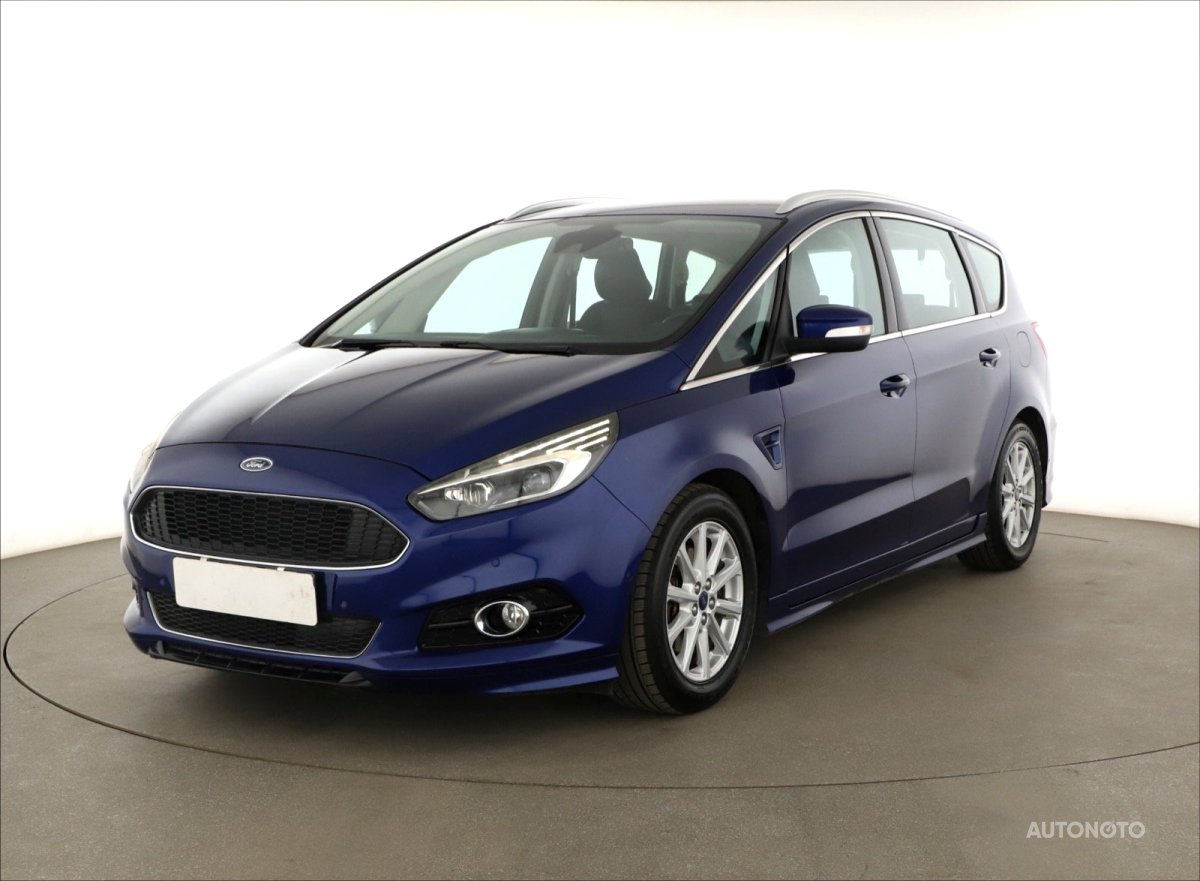 Ford S-MAX, 2016 - pohled č. 3