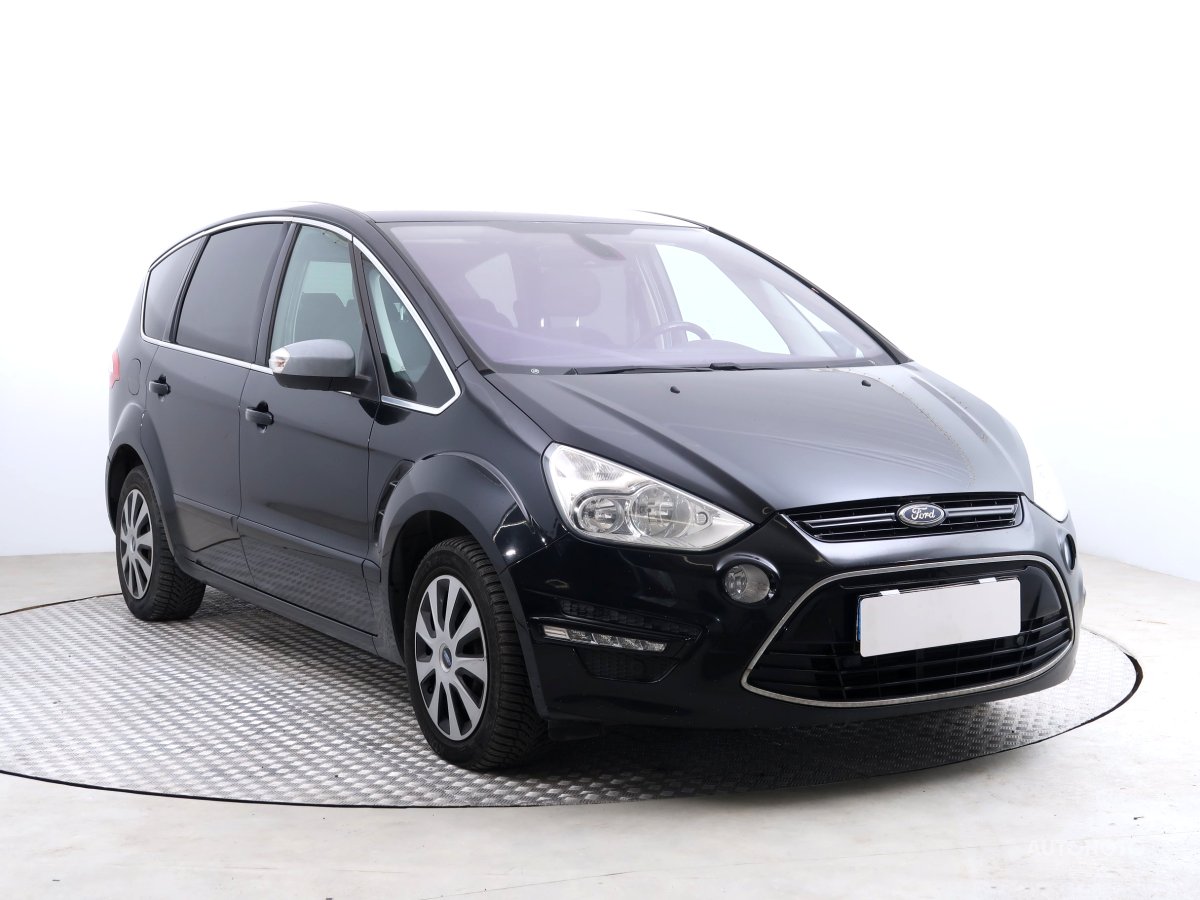 Ford S-MAX, 2013 - celkový pohled