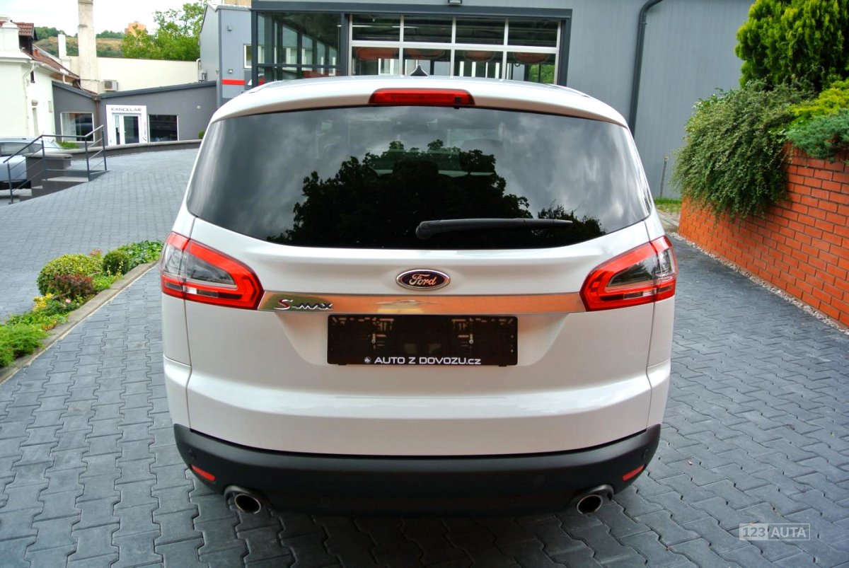Ford S-MAX, 2013 - pohled č. 5