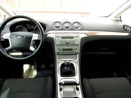 Ford S-MAX, 2007 - pohled č. 10