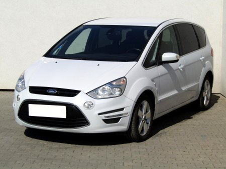 Ford S-MAX, 2011 - pohled č. 3