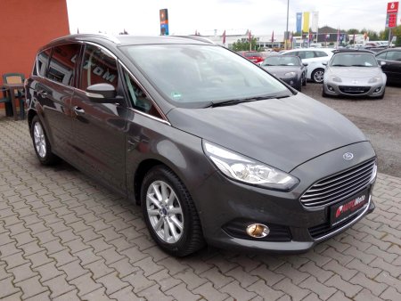 Ford S-MAX, 2016 - pohled č. 3