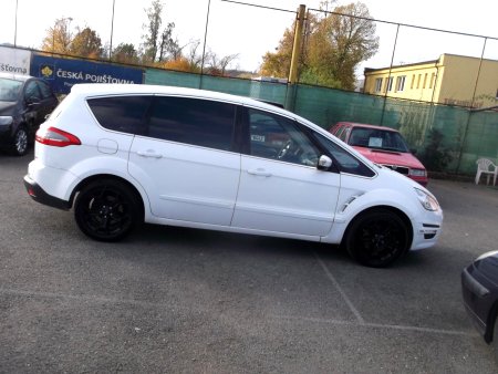 Ford S-MAX, 2010 - pohled č. 2
