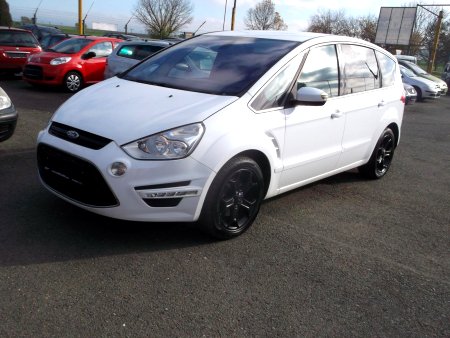 Ford S-MAX, 2010 - pohled č. 3