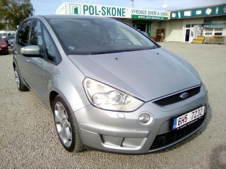 Ford S-MAX, 2007 - pohled č. 3