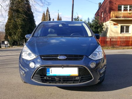 Ford S-MAX, 2013 - pohled č. 2
