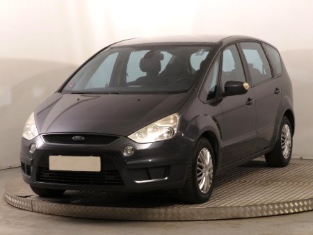 Ford S-MAX, 2008 - pohled č. 3