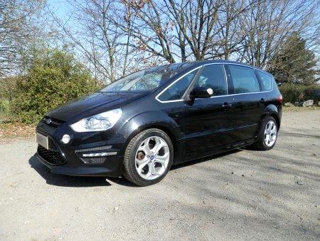 Ford S-MAX, 2011 - pohled č. 2