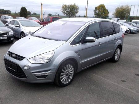 Ford S-MAX, 2010 - pohled č. 3