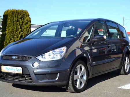 Ford S-MAX, 2007 - pohled č. 3