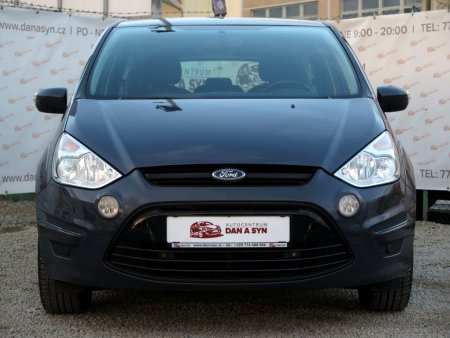 Ford S-MAX, 2011 - pohled č. 3
