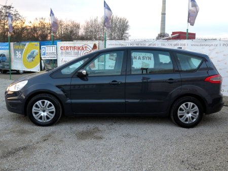 Ford S-MAX, 2011 - pohled č. 5
