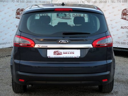 Ford S-MAX, 2011 - pohled č. 8