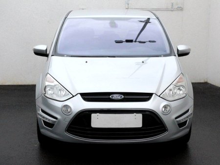 Ford S-MAX, 2010 - pohled č. 2