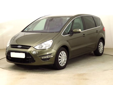 Ford S-MAX, 2011 - pohled č. 3