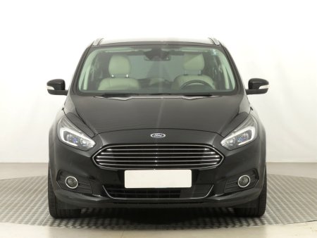 Ford S-MAX, 2016 - pohled č. 2