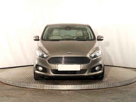 Ford S-MAX, 2016 - pohled č. 2