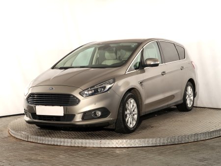 Ford S-MAX, 2016 - pohled č. 3