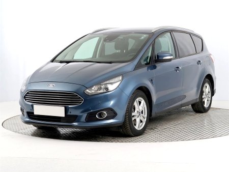 Ford S-MAX, 2018 - pohled č. 3