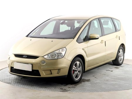 Ford S-MAX, 2007 - pohled č. 3