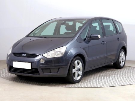 Ford S-MAX, 2007 - pohled č. 3