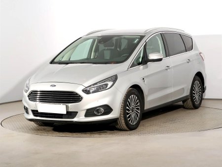 Ford S-MAX, 2019 - pohled č. 3