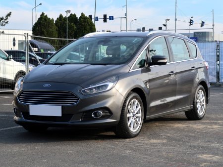 Ford S-MAX, 2015 - pohled č. 3