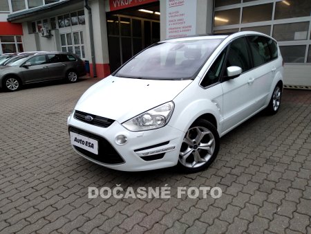 Ford S-MAX, 2014 - pohled č. 3