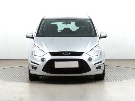 Ford S-MAX, 2013 - pohled č. 2