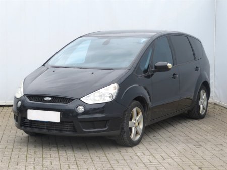Ford S-MAX, 2008 - pohled č. 3