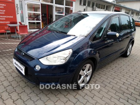 Ford S-MAX, 2008 - pohled č. 3
