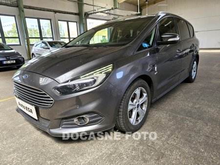 Ford S-MAX, 2016 - pohled č. 3