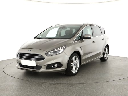 Ford S-MAX, 2016 - pohled č. 3