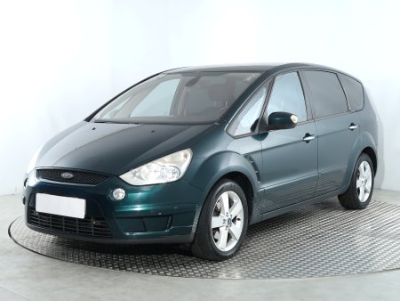 Ford S-MAX, 2008 - pohled č. 3