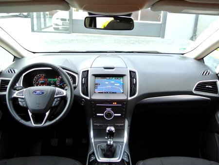 Ford S-MAX, 2016 - pohled č. 10