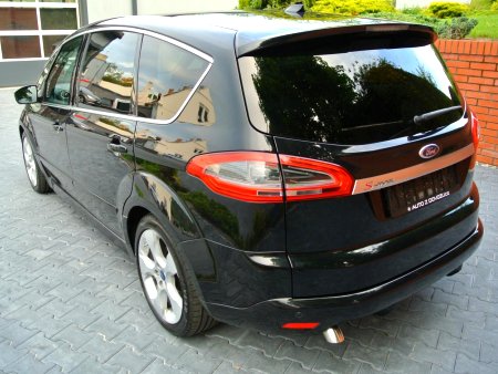 Ford S-MAX, 2013 - pohled č. 6