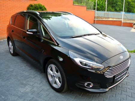 Ford S-MAX, 2016 - pohled č. 4