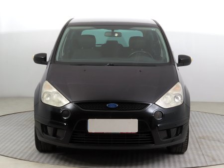 Ford S-MAX, 2006 - pohled č. 2