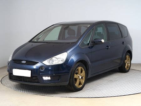 Ford S-MAX, 2007 - pohled č. 3