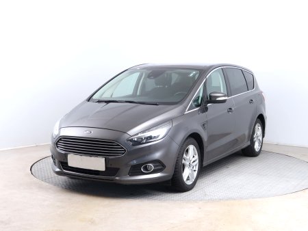 Ford S-MAX, 2018 - pohled č. 3